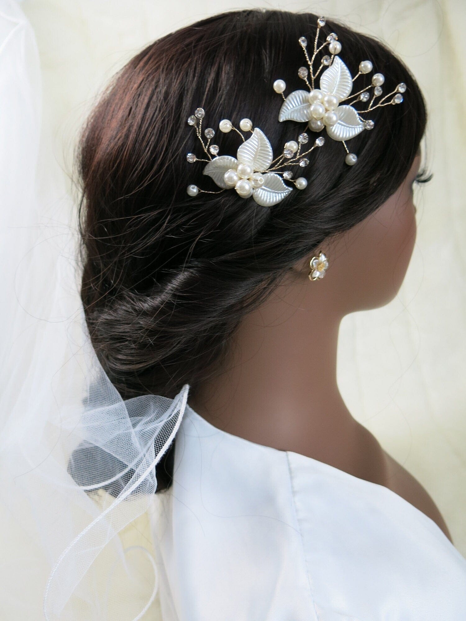 Off white hair piece, bridal hair accessory, bridal store hair piece, wedding hair clip